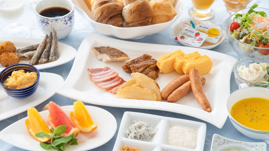 【バイキング朝食付】和食・洋食どちらも満喫！自分好みの朝ごはんを♪